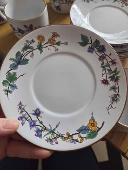 Photo of free 6 cups and saucers (Nottingham NG5) #4