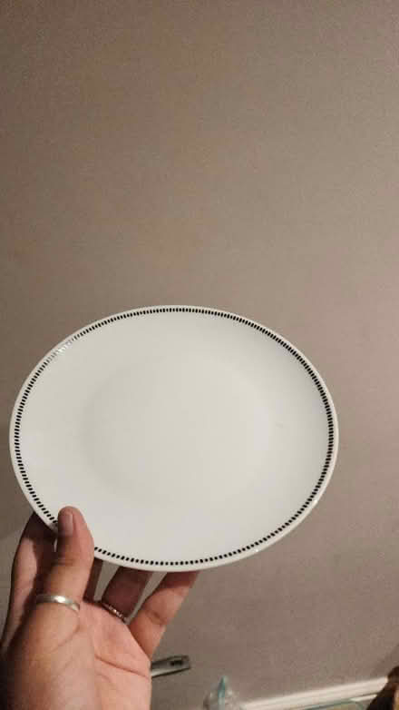 Photo of free Small plate (Swindon SN1) #1