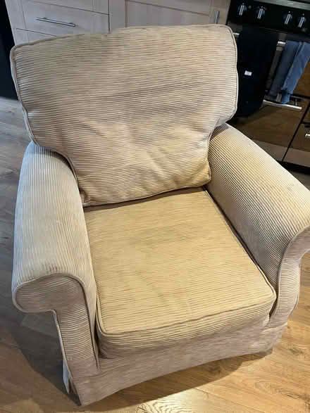 Photo of free Large cream armchair comfy (Duckhall Farm HP3) #4