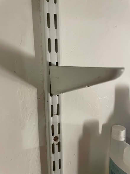 Photo of Shelf bracket (Summertown OX2) #2