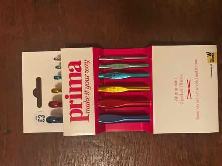 Photo of free Aluminium crochet hooks and wool (Larkhall) #2