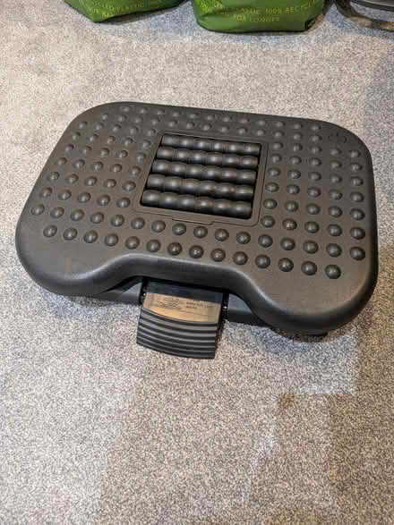 Photo of free Foot rest with adjustable height (N15) #1