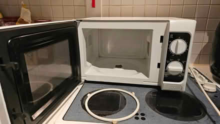 Photo of free Microwave (Sandymount) #2