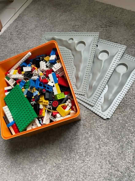 Photo of free Mixed miscellaneous Lego (Poole, Baiter, BH15) #1