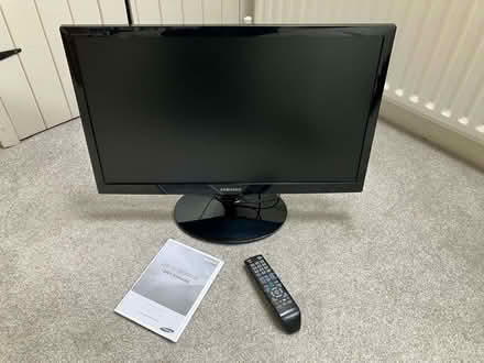 Photo of free Samsung 27 Inch LED TV (NOT SMART) (Lewes BN7) #1