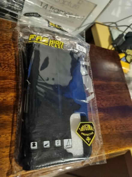 Photo of free Samsung s22 phone case new (SE20) #2