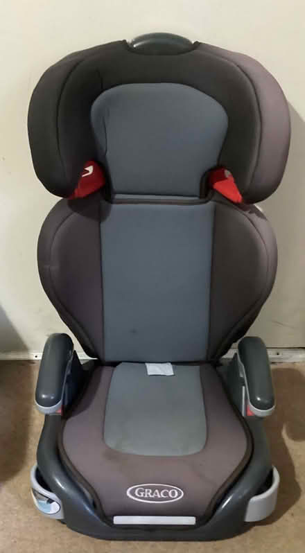 Photo of free Two Child Car Seats (Hyde SK14) #1
