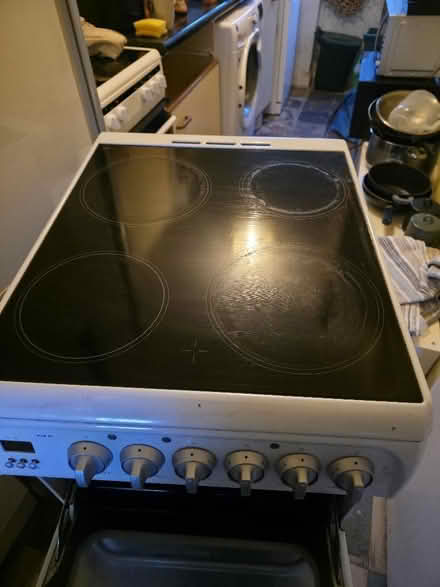 Photo of free Electric cooker (Swindon Village GL51) #3
