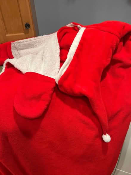 Photo of free Santa Blanket (Broomall 19008) #1