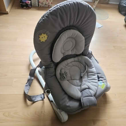 Photo of free Baby Seat (ME10) #1