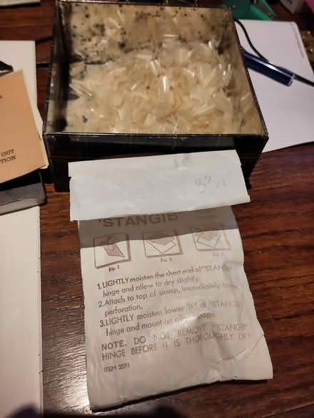 Photo of free stamp hinges (Storrington RH20) #1