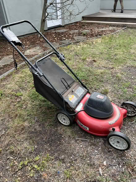 Photo of free Electric Lawn Mower (Midtown Palo Alto) #1