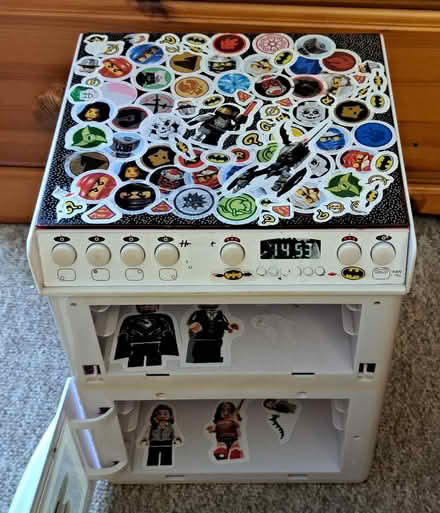 Photo of free Kitchen oven toy (OX14 off Colwell Drive) #3