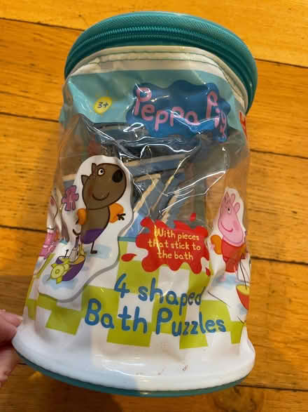 Photo of free Peppa Pig bath puzzle (Shelton SY3) #2