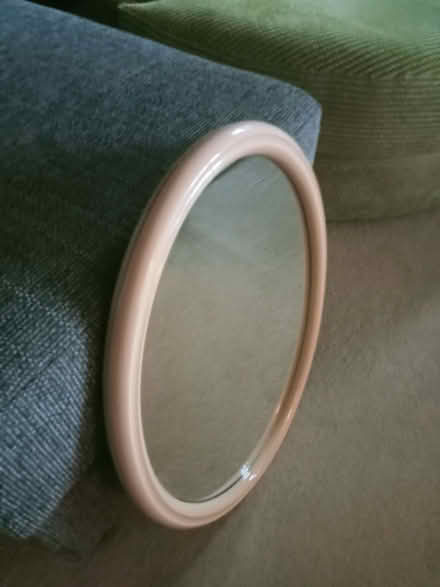 Photo of free Oval Mirror In A Pink Frame, Approx 20" x 16" (CT15) #1