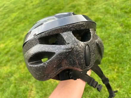 Photo of free Cycle helmet 🪖 (Waterlooville PO7) #3