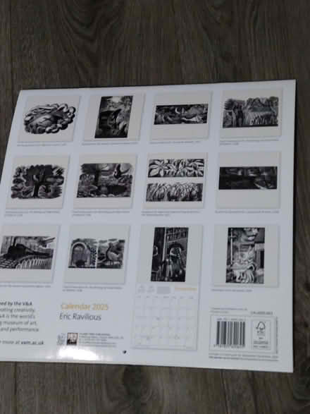 Photo of free V&A Eric Ravilious 2025 Calendar (Liberton EH16) #1