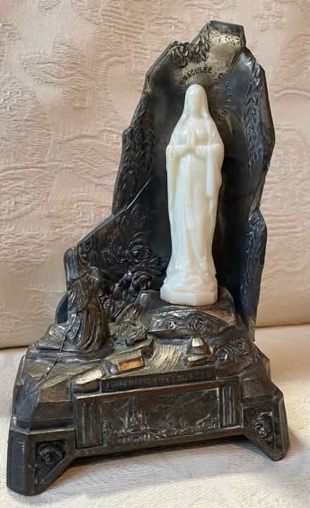 Photo of free Apparition de Lourdes Statue (Crystal Palace SE19) #1