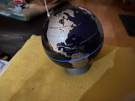 Photo of free Globe light (Leicester LE1) #2