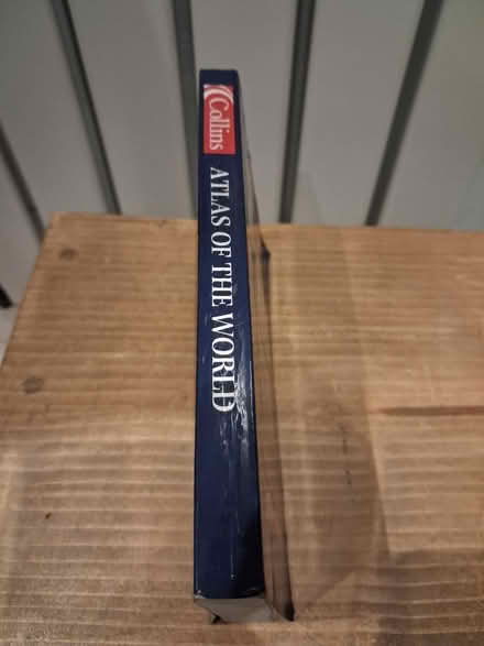 Photo of free Collins Small Atlas of the World (Salford M6) #4