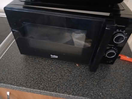 Photo of free Microwave works as should collection only penrith (Penrith CA11) #1