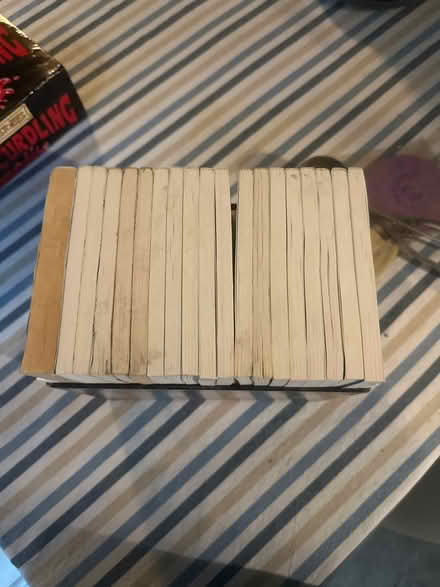 Photo of free Box set of children's books (Se6 2ha) #3