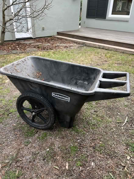 Photo of free Large Rubbermaid Wheelbarrow/Cartg (Midtown Palo Alto) #1