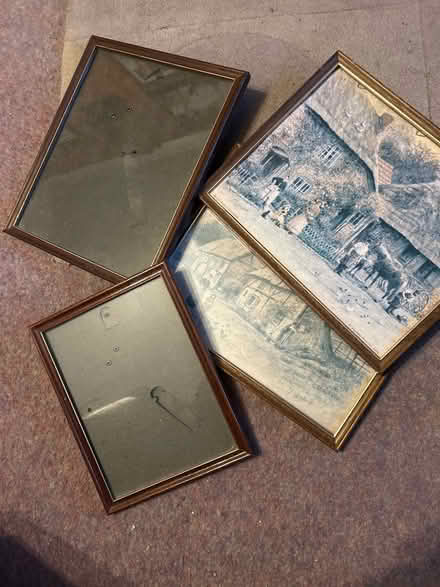 Photo of free Photo frames (Rose Hill OX4 4) #1