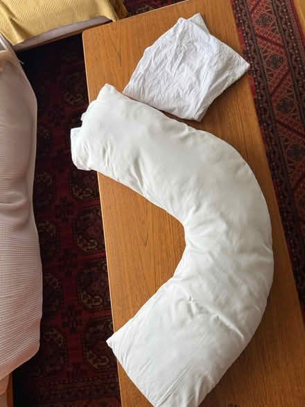 Photo of free Nursing/reading pillow (Five Mile Drive OX2) #1