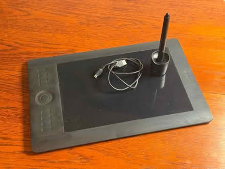 Photo of free Wacom intuos pen and tablet (Ha02nt) #1