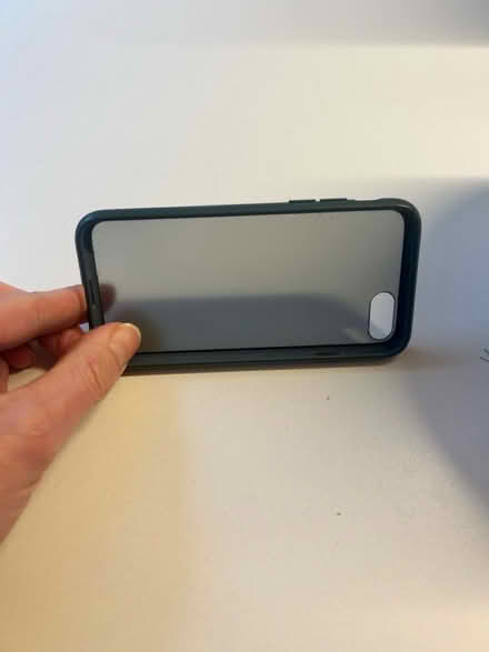 Photo of free iPhone SE case (Highbury, N5) #1