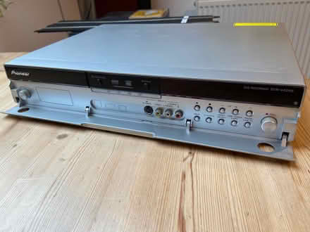 Photo of free Pioneer DVD Recorder (Amersham Common HP7) #2
