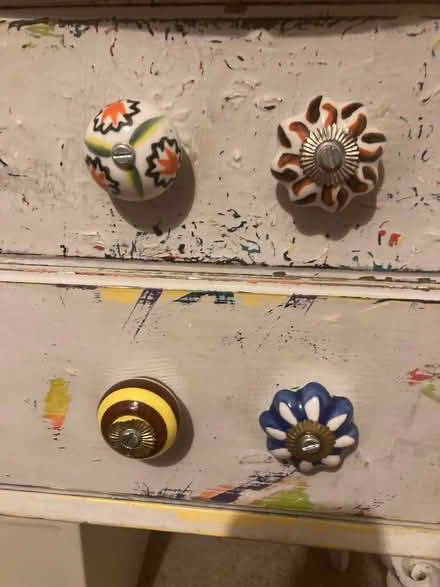 Photo of free colourful chest (Wormholt W12) #3