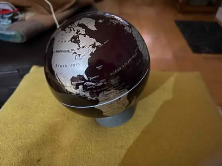 Photo of free Globe light (Leicester LE1) #4