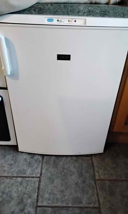 Photo of free Freezer zanussi 60cm under counter white (Delapre) #4