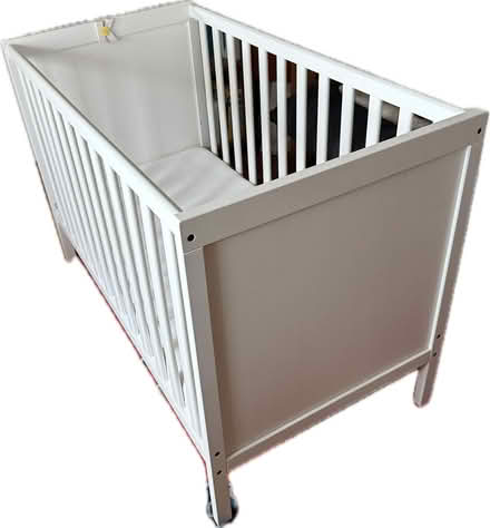 Photo of free Child's cot (Henley-on-Thames RG9) #1