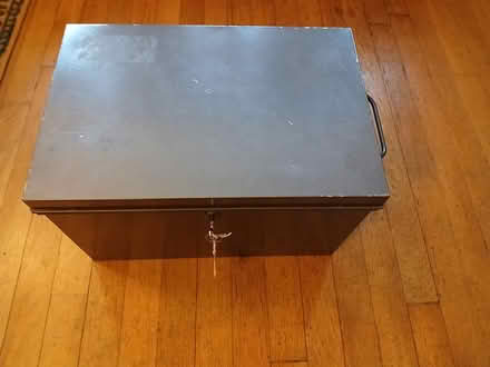 Photo of free Lockable deed box / storage tin (West Bridgford NG2) #1