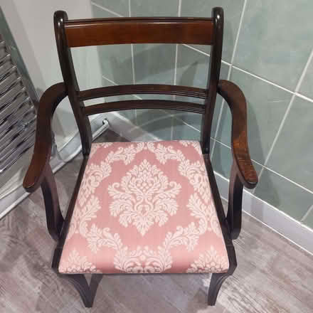 Photo of free Four dining room chairs (Ewelme OX10) #1