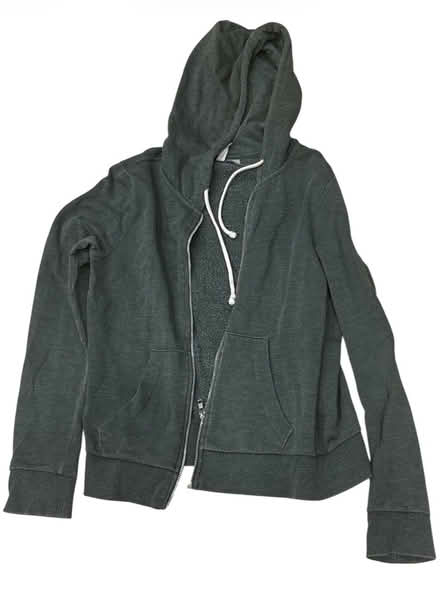 Photo of free H&M Divided Woman’s Hoodie (Brooklyn Storage) #1