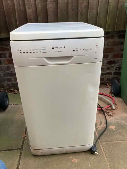 Photo of free Hotpoint Dishwasher (Southport PR9) #1