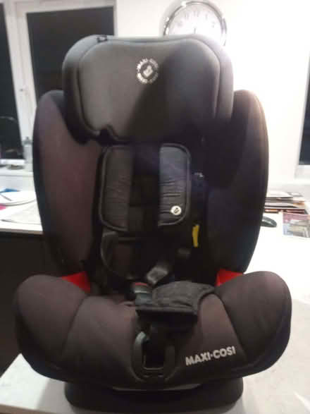 Photo of free Baby / Child car seat (Cutteslowe OX2) #3