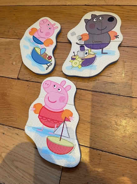 Photo of free Peppa Pig bath puzzle (Shelton SY3) #1
