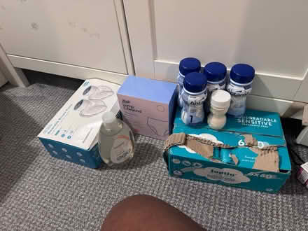 Photo of free Baby/Mom (NG3) #1