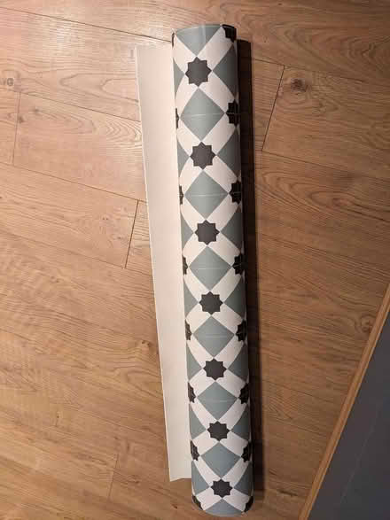 Photo of free Vinyl flooring offcut (Liverpool L19) #1
