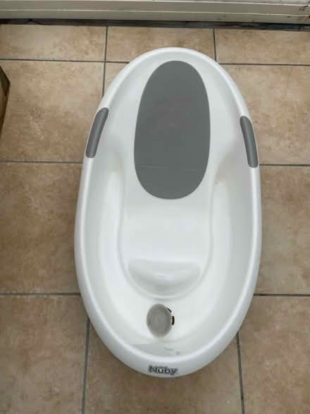 Photo of free Nuby baby bath (ME13) #2