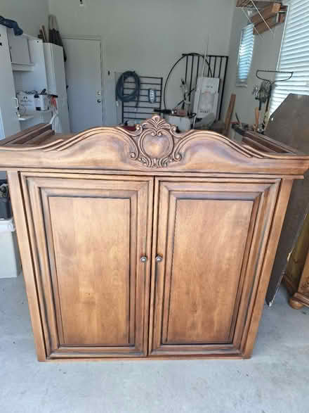 Photo of free TV hutch (Thousand Oaks,CA) #3
