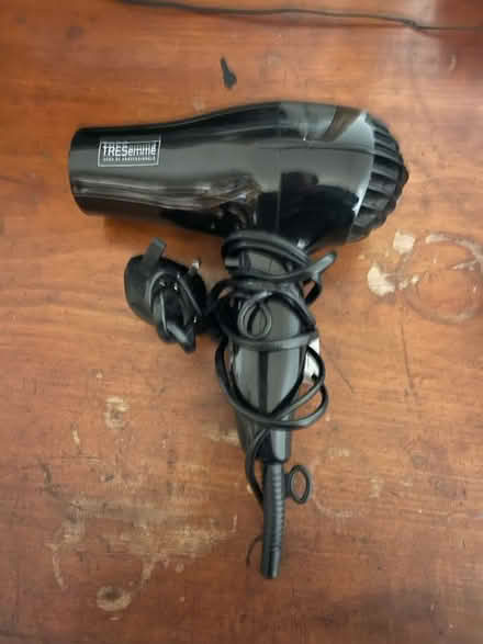 Photo of free Hairdryer (Hemel) #1