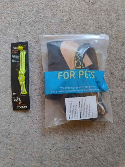 Photo of free Cat collar/harness (Cheadle Hulme SK8) #1