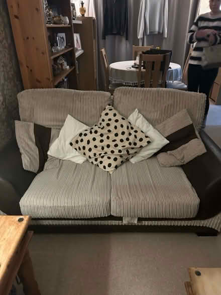 Photo of free 2 & 3 seater sofa (Chelmsford Essex CM1) #2