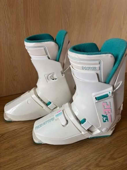 Photo of free Ski boots (Cox Green SL6) #2